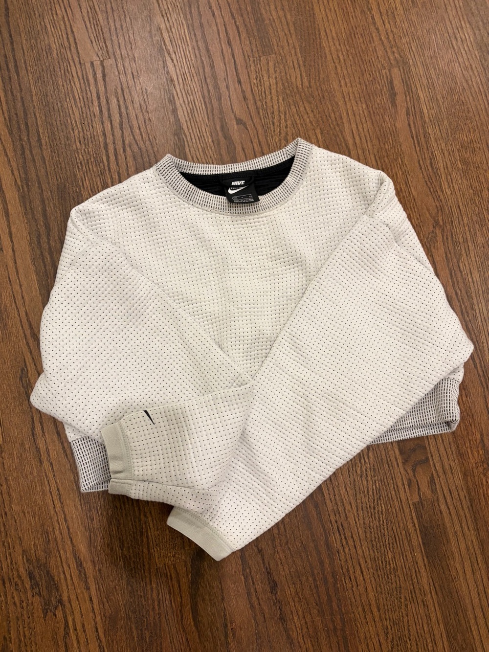 Nike Women's White/Light Gray Textured Crewneck Cropped Sweater